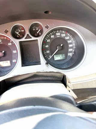 Coche Negro Seat Ibiza