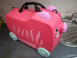 Maleta infantil de viaje rosa