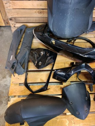 Plásticos Kymco Agility 2016