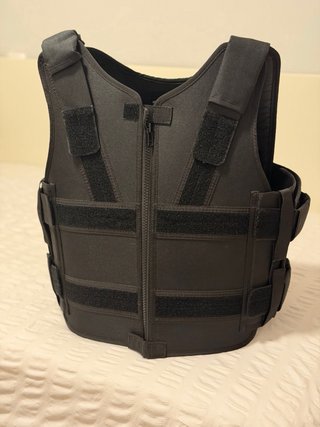 Chaleco de protección anticortes negro