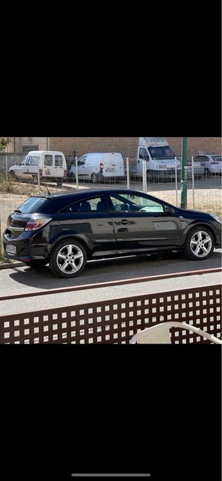 Opel Astra GTC