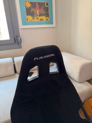 Thrustmaster T300 Ferrari Alcantara + Playseat