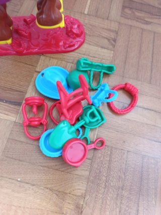Juego Tozudo Caballo con Accesorios