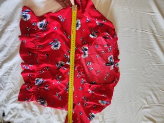 Preciosa blusa roja H&M 42