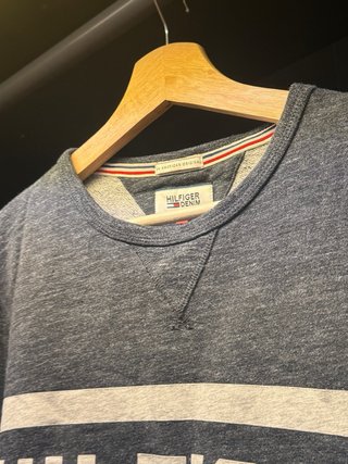 Sudadera Tommy Hilfiger Gris y Blanca