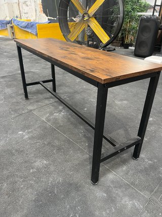 Banco de madera y metal