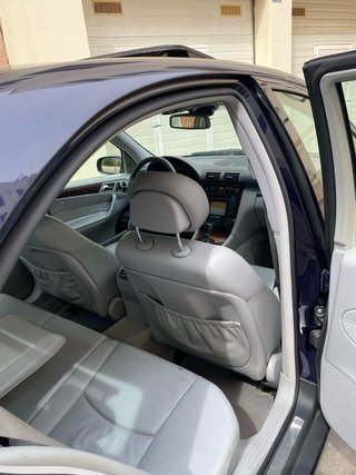 MERCEDES BENZ C320