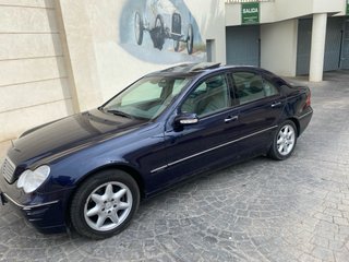 MERCEDES BENZ C320