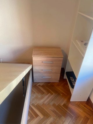 Nuovo canapé, nuovo materasso, nuovo comodino