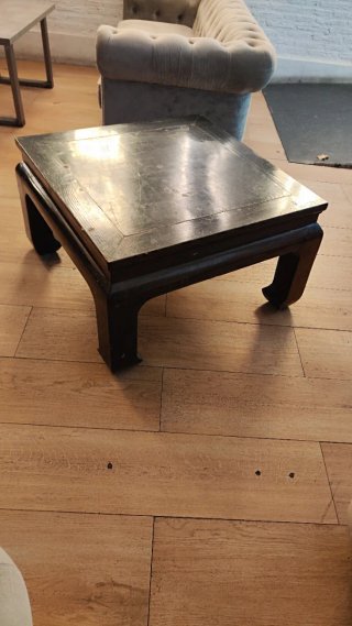 Mesa de centro de madera caoba