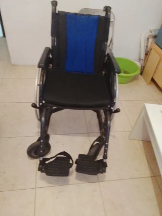 Sillas de ruedas 120 euros negociable 643955165