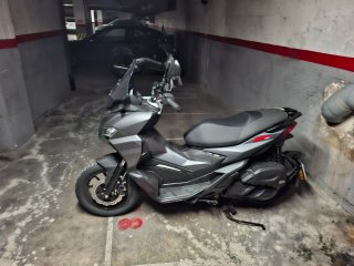 Aprilia SRGt 125 Scooter Nueva Cambio por coche