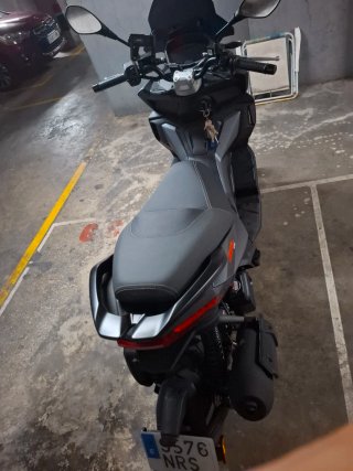 Aprilia SRGt 125 Scooter nueva ( 482km)