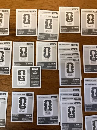 Lote cartas Mundial Panini Ya no están  Uzb 5 Usa