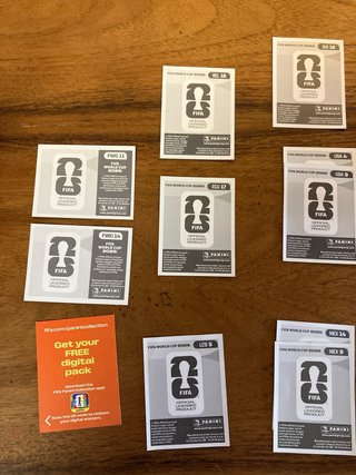 Lote cartas Mundial Panini Ya no están  Uzb 5 Usa