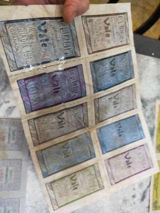 7 cupones racionamiento variados