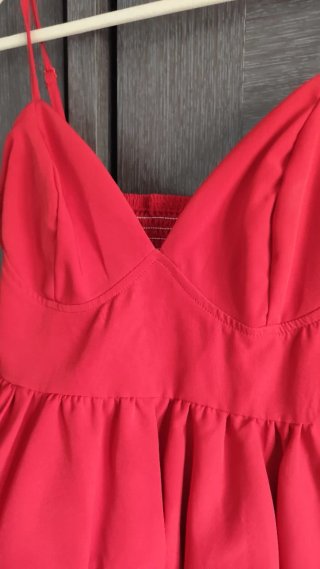 Blusa roja peplum talla L