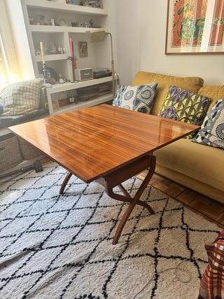 Mesa plegable de madera