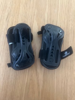 Protecciones skate niño: rodillas, codos, muñecas