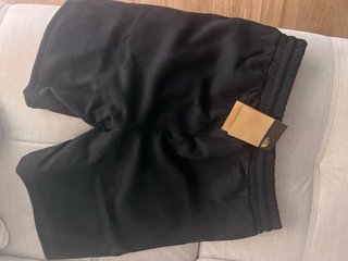 Pantalón corto The North Face negro