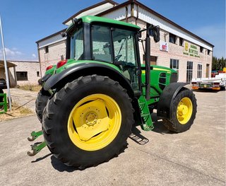 Tractor John Deere 6530