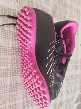 Adidas Predator Bamba Fútbol Negro Rosa