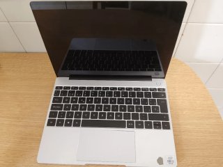 Huawei MateBook 13 - i5 10Gen 8GB 512GB SSD