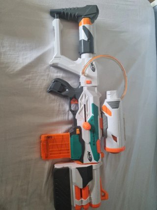 Pistola Nerf Tri-Strike