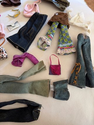 Ropa y Accesorios Muñecas Bratz