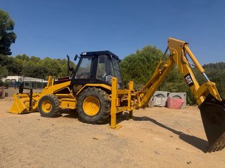 Retroexcavadora Caterpillar 438 4x4 Turbo