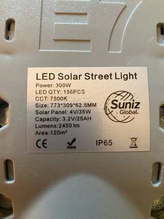 Farola Solar Suniz Global ONYX E7 300W Nueva