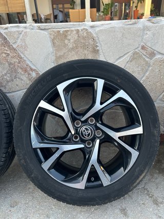 Llantas Toyota C-HR 18 Pulgadas
