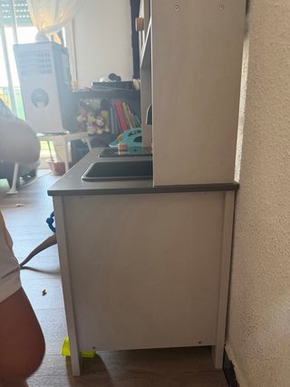 Cocinita IKEA gris y negra
