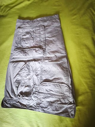 Bermudas Beige Cargo
