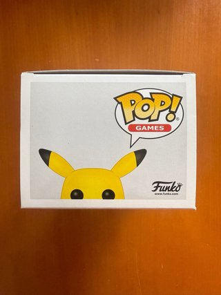 Funko Pop! Pikachu 353 Pokémon Special Edition