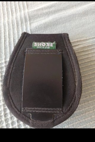 Funda porta grilletes Shoke Negra