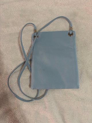 Bolso bandolera azul claro