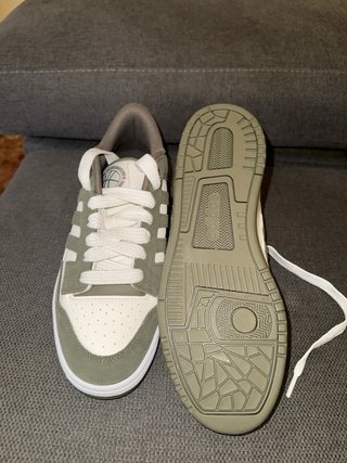 Zapatillas Adidas Verde y Blanco