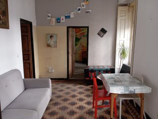 Habitación en piso compartido. Para 1 o 2 personas