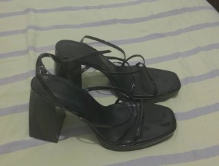 Sandalias plataforma Bershka negras