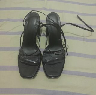 Sandalias plataforma Bershka negras