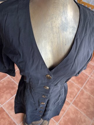 Vestido negro Lefties botones