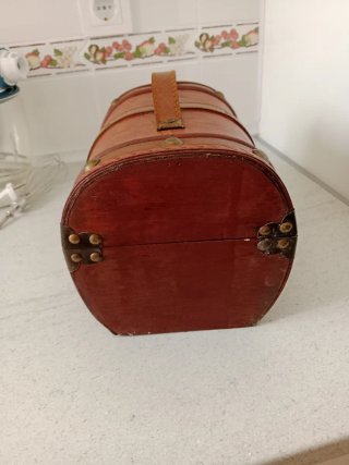 Baúl Madera y Polipiel Marrón Dorado