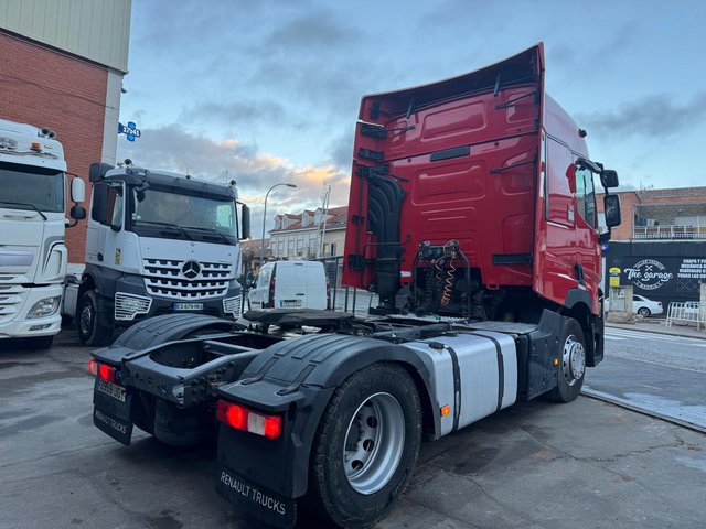 Renault T460