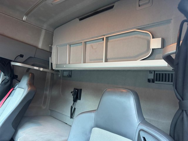Renault T460
