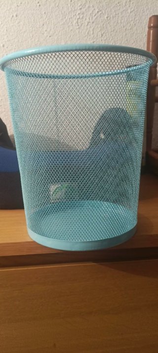 Papelera de Malla Metálica Azul