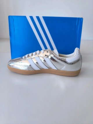 Adidas Samba OG Talla 40 Plata/Azul