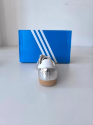 Adidas Samba OG Talla 40 Plata/Azul