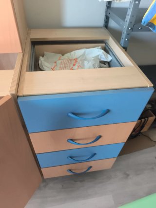 Muebles de cocina madera y azul