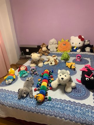 Lote de peluches variados